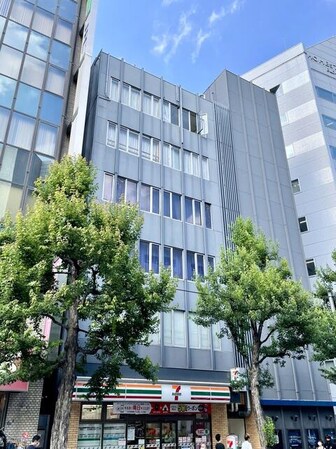 新宿岡田ビルの物件外観写真